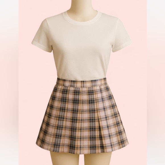Forever 21 plaid pleated mini skirt ( size small) - Picture 1 of 6